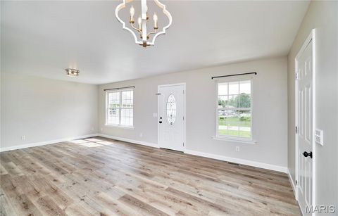 Tiny photo for 281 West Avenue, Winfield, MO 63389 (MLS # 25055442)