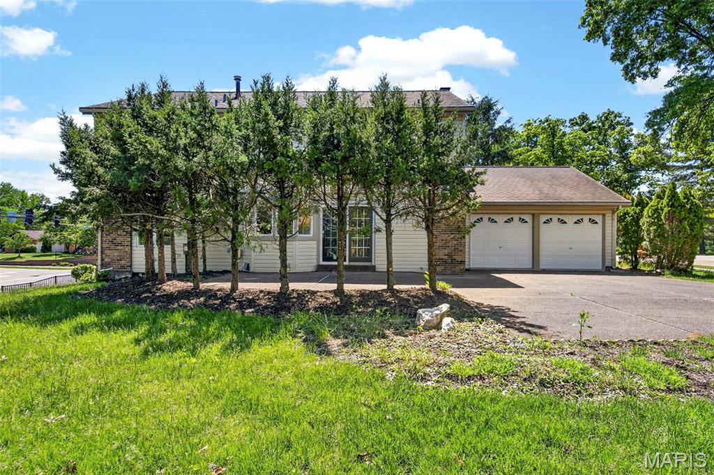 Meadowbrook Farm 1 - Residential