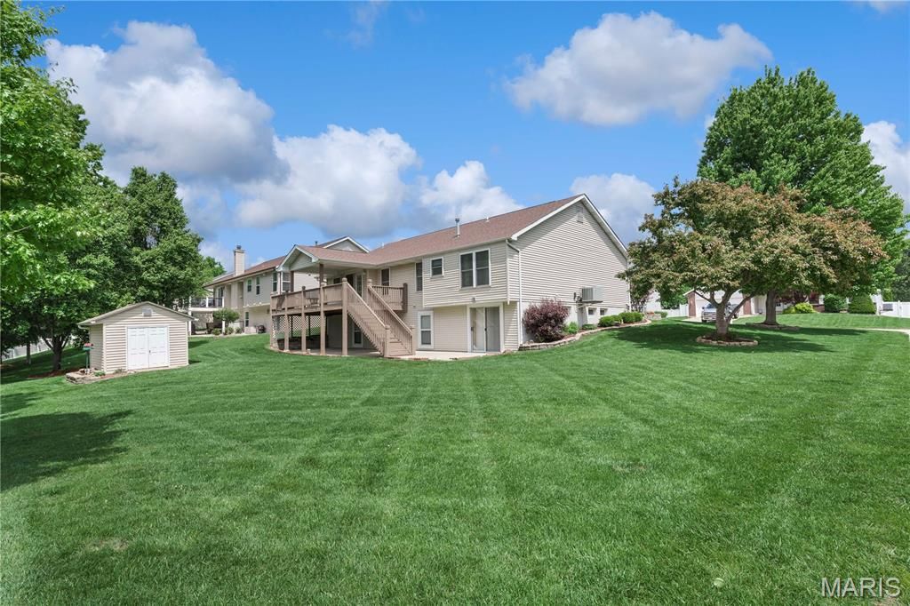 Photo of 1848 Summitview Drive, St Charles, MO 63303 (MLS # 26024883)