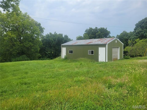 Tiny photo for 411 N 6th Street, Elsberry, MO 63343 (MLS # 26050560)