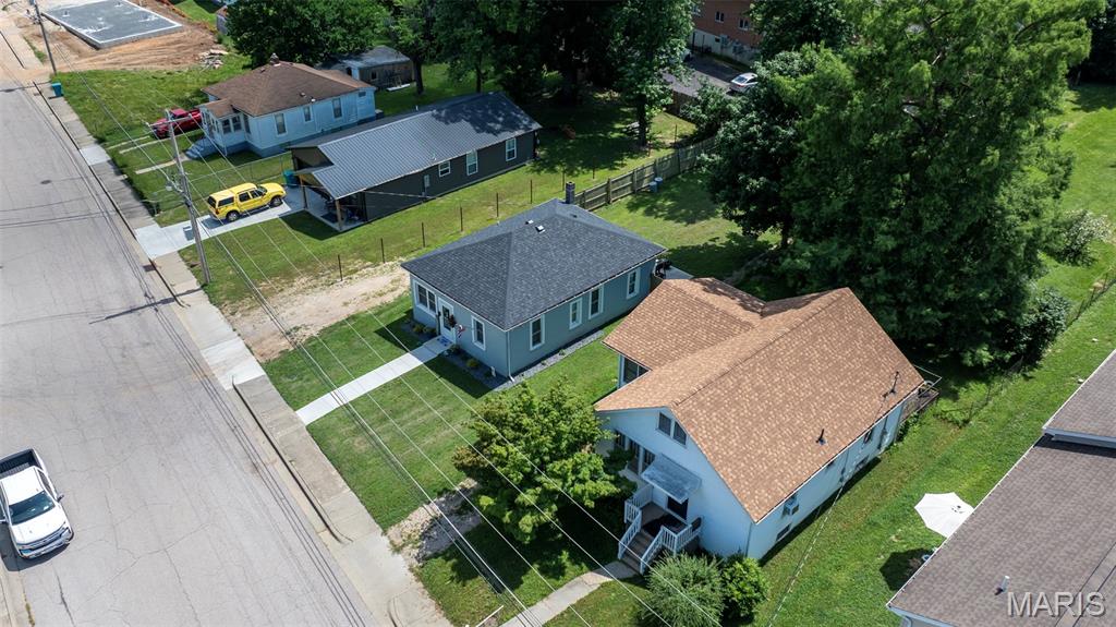 239 Center Street