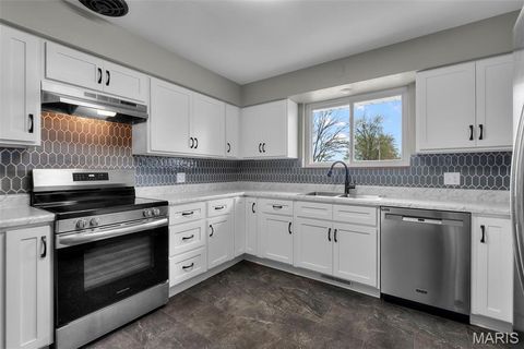 Tiny photo for 12660 Us Highway 61, Jackson, MO 63755 (MLS # 26016662)