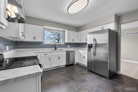 Tiny photo for 12660 Us Highway 61, Jackson, MO 63755 (MLS # 26016662)