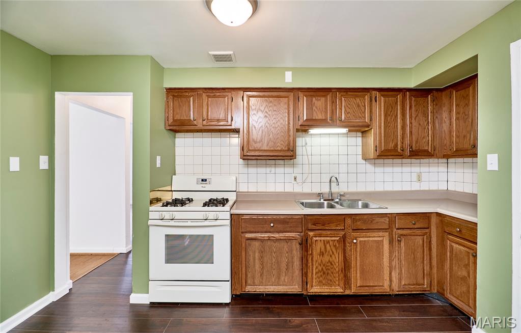 10075 Coburg Lands Drive