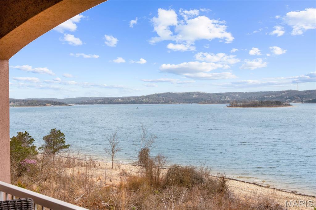 Emerald Pointe - Residential
