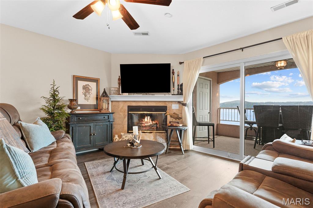 Emerald Pointe - Residential