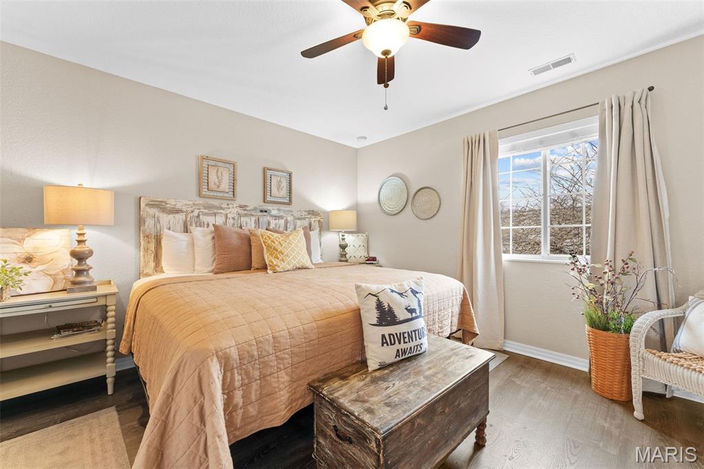 Emerald Pointe - Residential