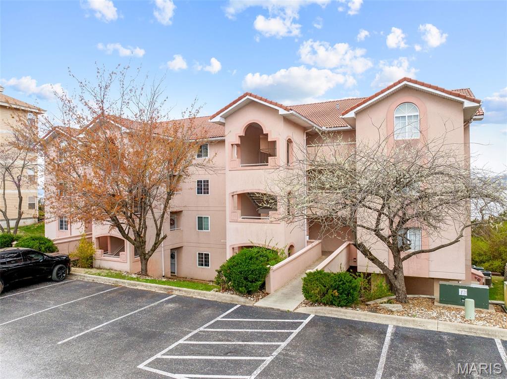 Emerald Pointe - Residential