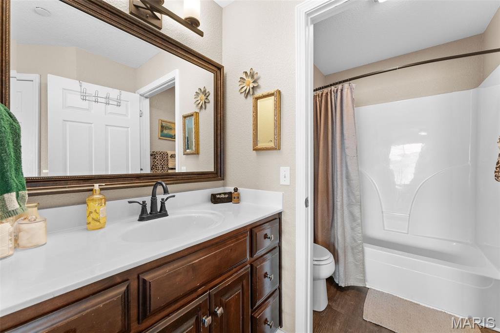 Emerald Pointe - Residential