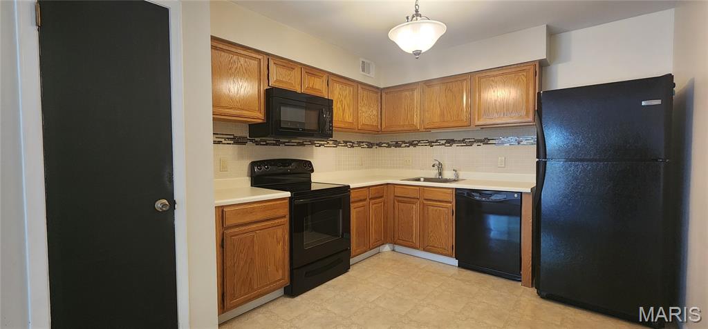 1239 Creve Coeur Crossing Lane C