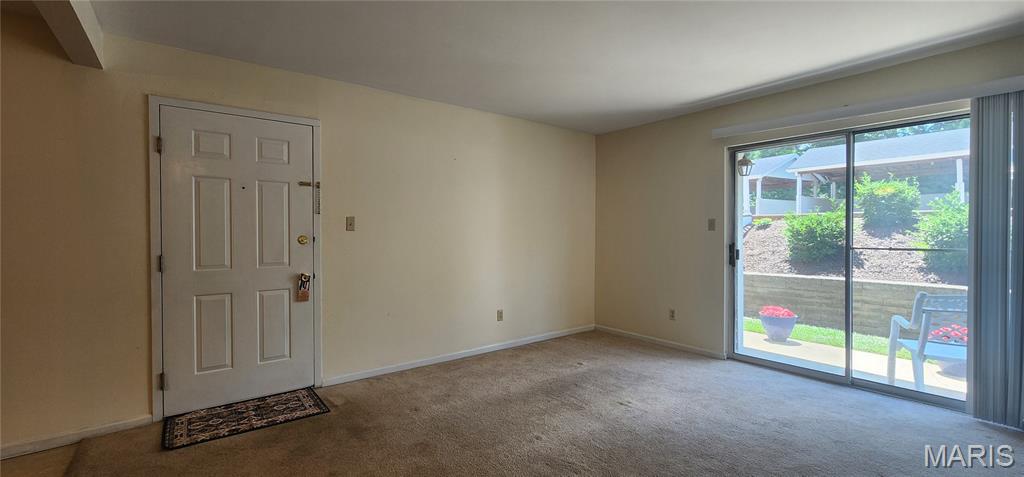 1239 Creve Coeur Crossing Lane C