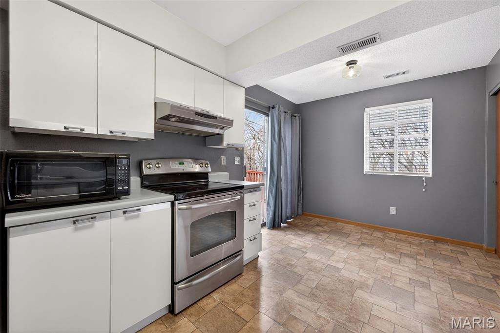 Royal Pines Condo 1 Second - Residential