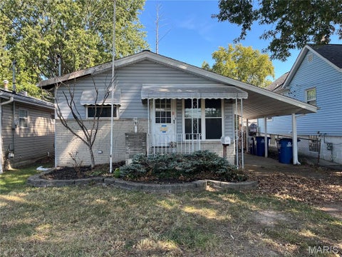Photo of 657 Beatrice Avenue, St Louis, MO 63125 (MLS # 26069666)