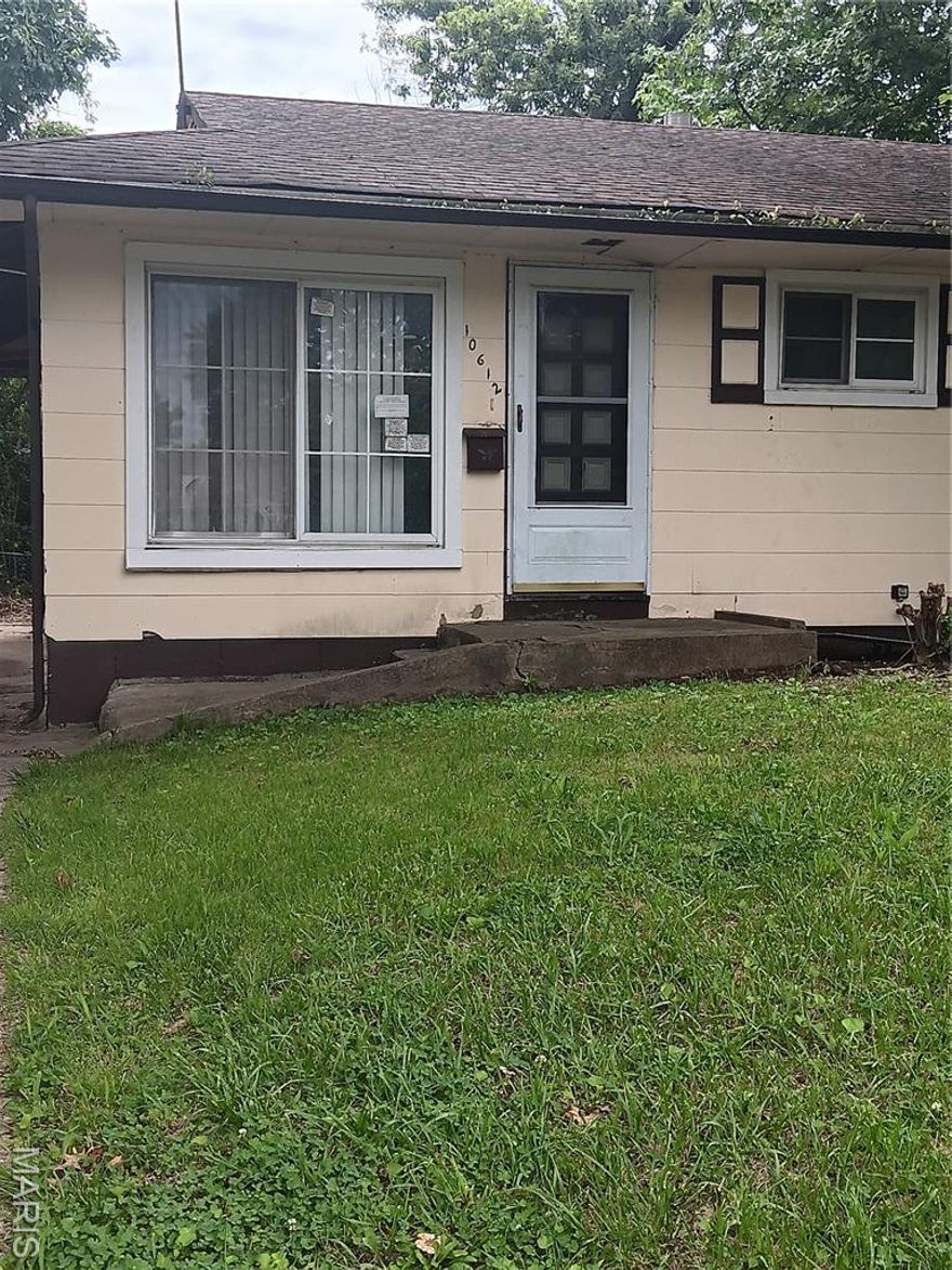 Excellent opportunity for a first-time investor or anyone looking to expand their portfolio!  3 bedrooms 1 bath.  This property is being sold as-is—seller will make no inspections or repairs. Please submit offers using the Special Sales Contract. The seller prefers cash buyers with proof of funds.