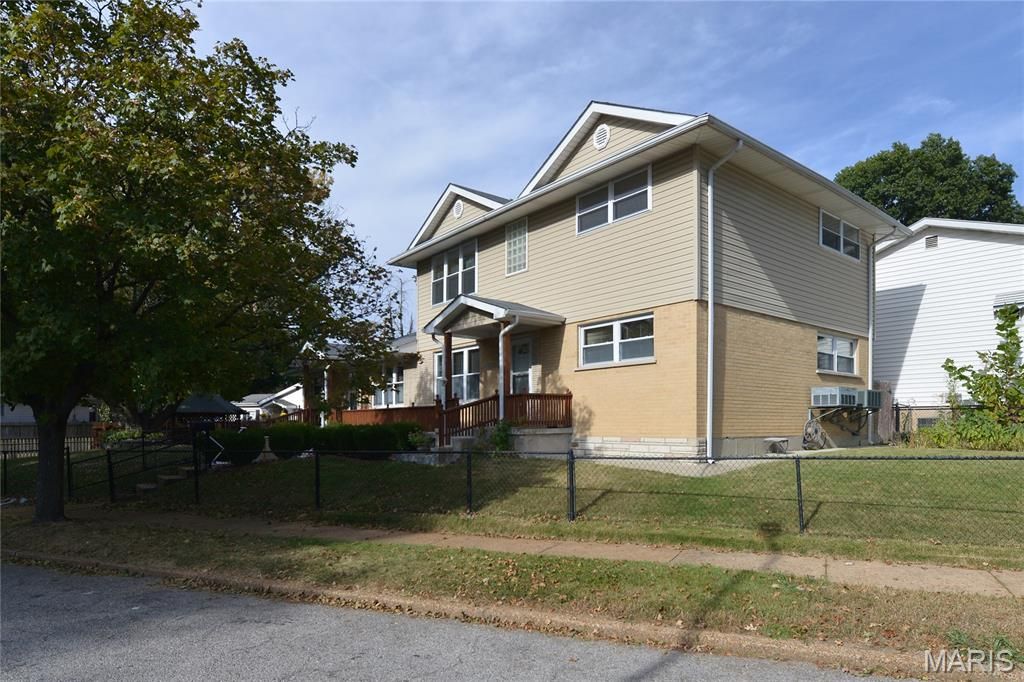Photo of 4063 Bowen Street, St Louis, MO 63116 (MLS # 26028384)