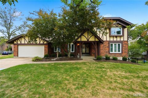 12848 Haverton Drive Creve Coeur MO 63141