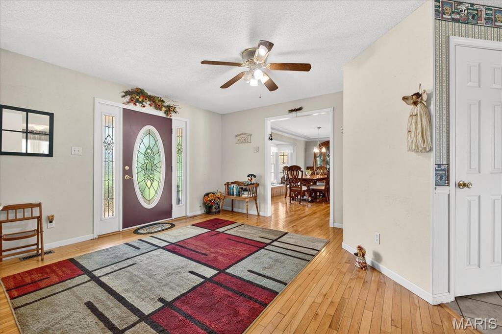 De Soto, Missouri 63020, United States, 3 Bedrooms Bedrooms, ,4 BathroomsBathrooms,Residential,Active,173632