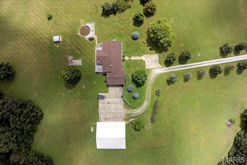 De Soto, Missouri 63020, United States, 3 Bedrooms Bedrooms, ,4 BathroomsBathrooms,Residential,Active,173632