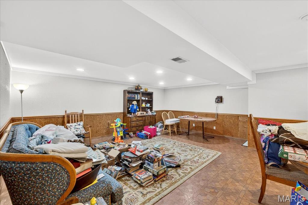 De Soto, Missouri 63020, United States, 3 Bedrooms Bedrooms, ,4 BathroomsBathrooms,Residential,Active,173632