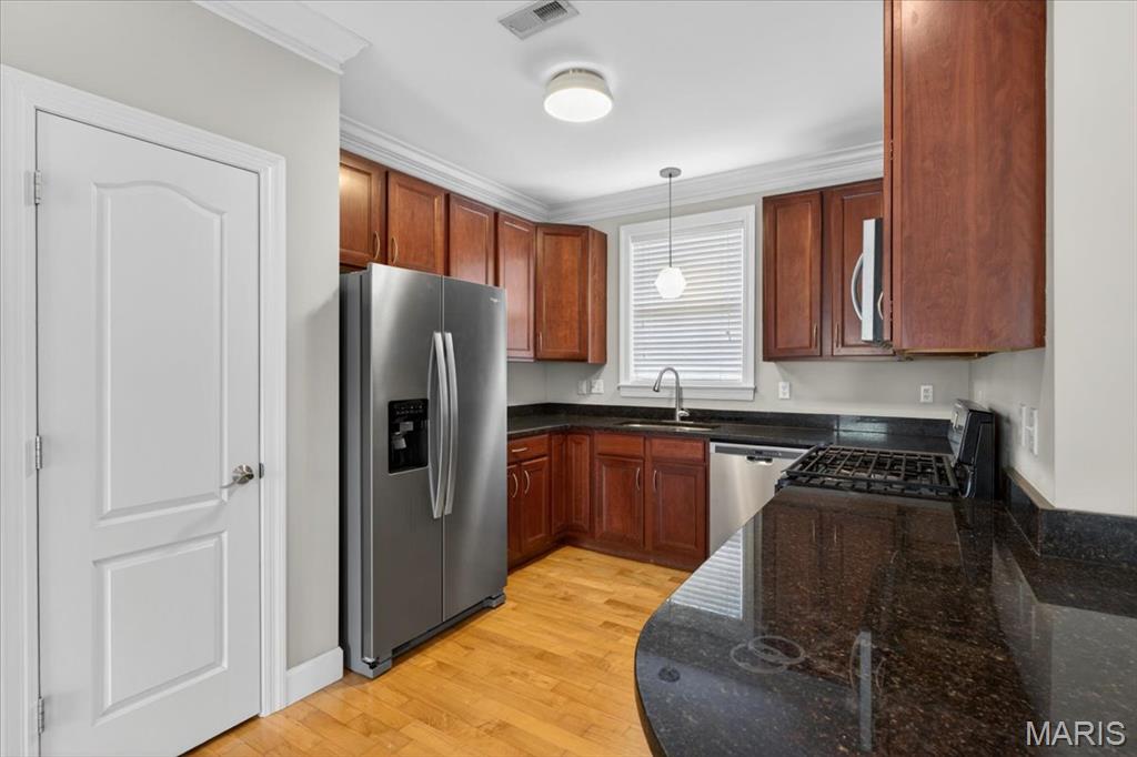 Residences Of Tulane Condo The - Residential Lease