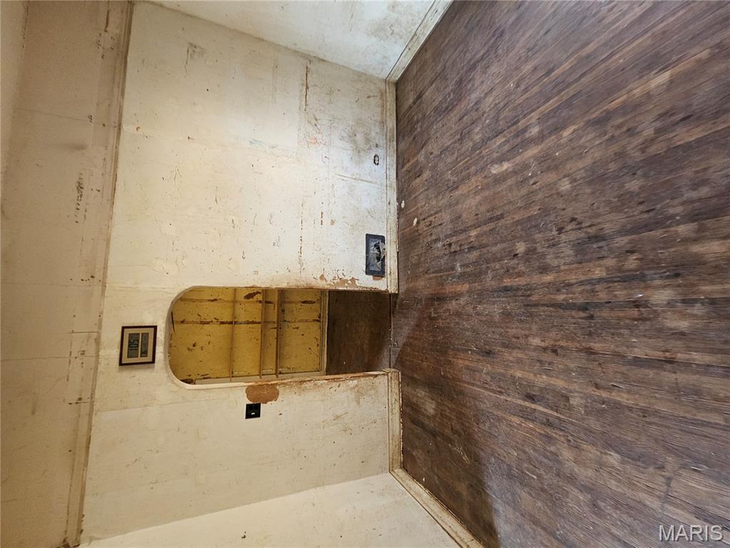 Town/Bourbon - Residential