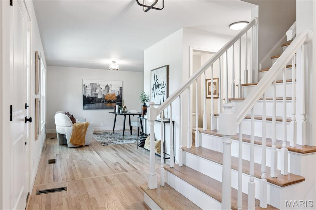 347 Meadowbrook Drive