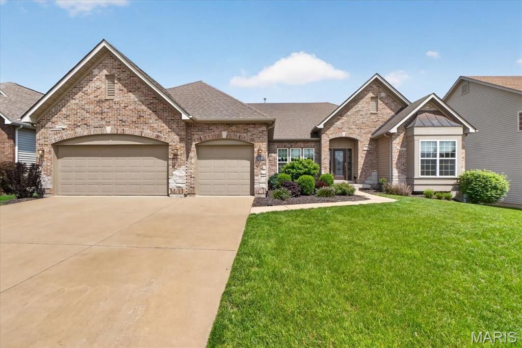 Photo of 1220 Talbridge Way, St Charles, MO 63303 (MLS # 26025517)