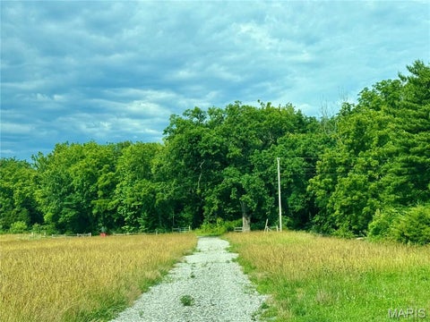 Tiny photo for 13628 Thornberry Rd. RD, New London, MO 63459 (MLS # 26038344)