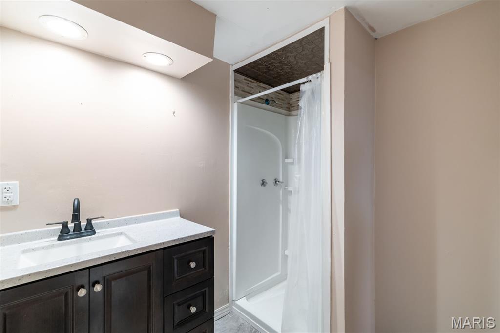 Shadowoak 2 - Residential