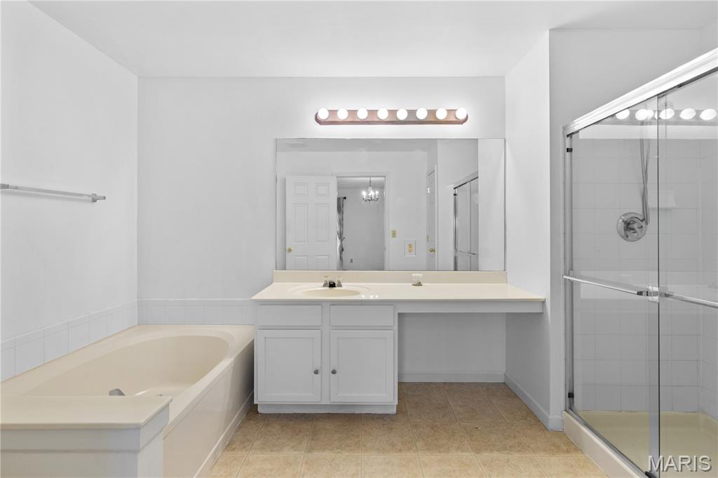Pearson Pointe Villa - Residential