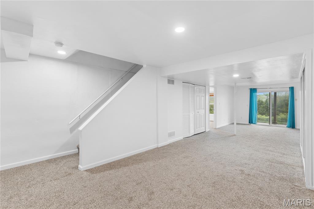 Pearson Pointe Villa - Residential