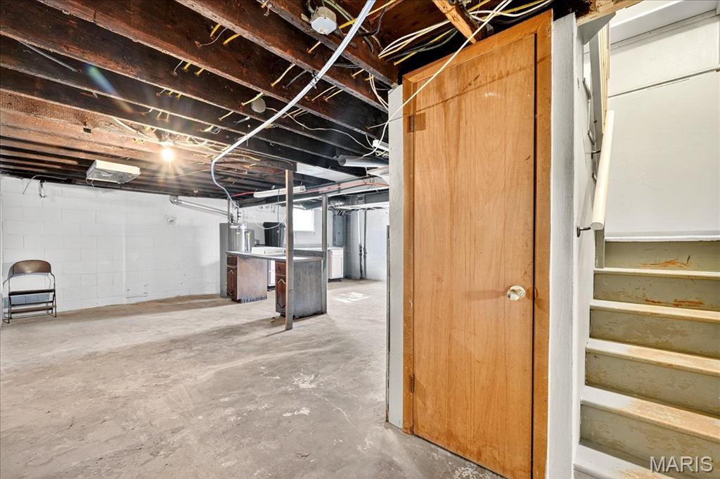 St Louis, Missouri 63114, United States, 3 Bedrooms Bedrooms, ,2 BathroomsBathrooms,Residential,Active,221777