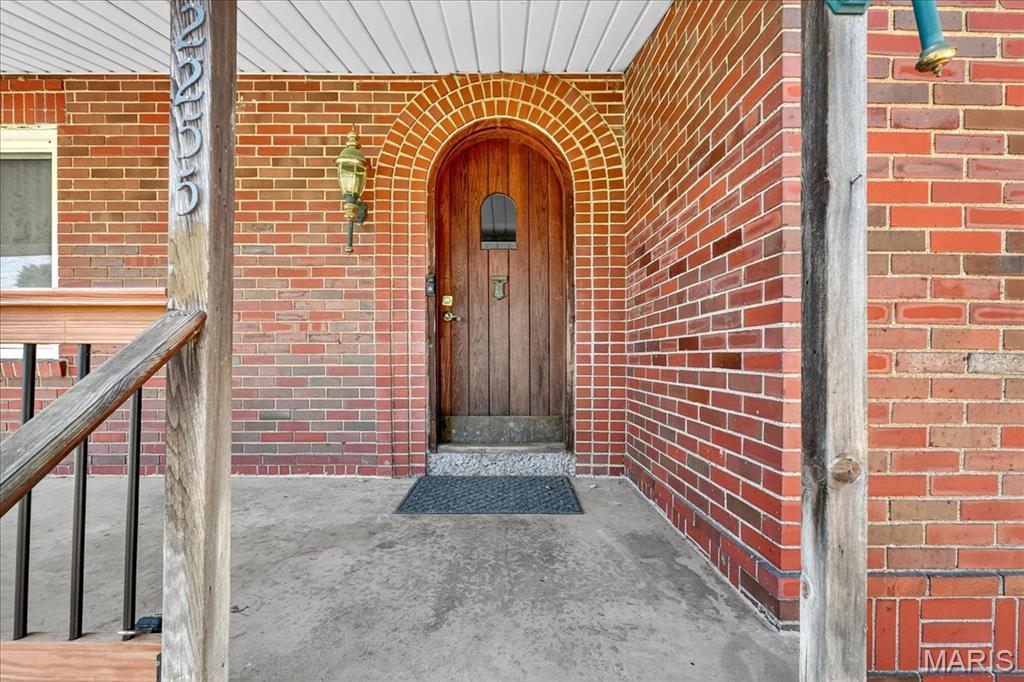 St Louis, Missouri 63114, United States, 3 Bedrooms Bedrooms, ,2 BathroomsBathrooms,Residential,Active,221777