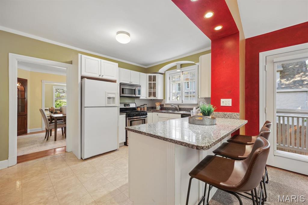 South Moreland Place - Residential