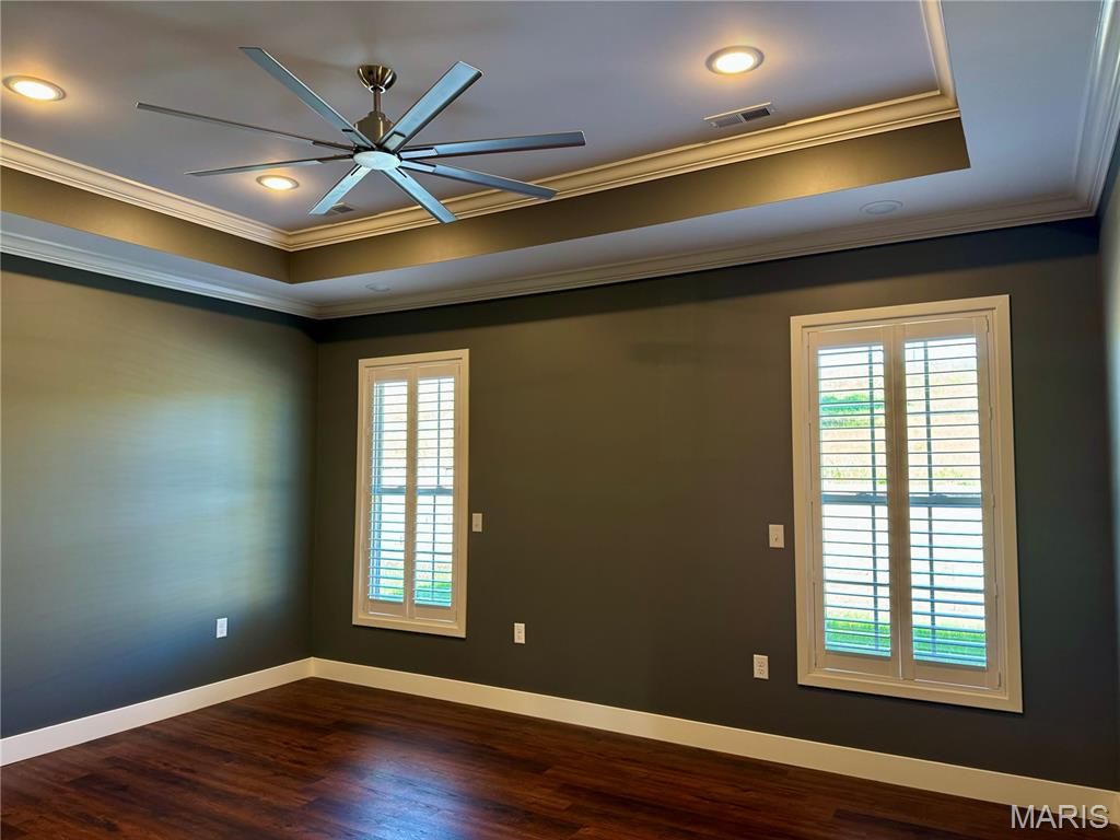 Photo of 1599 Helmsdale Drive, Cape Girardeau, MO 63701 (MLS # 25073615)