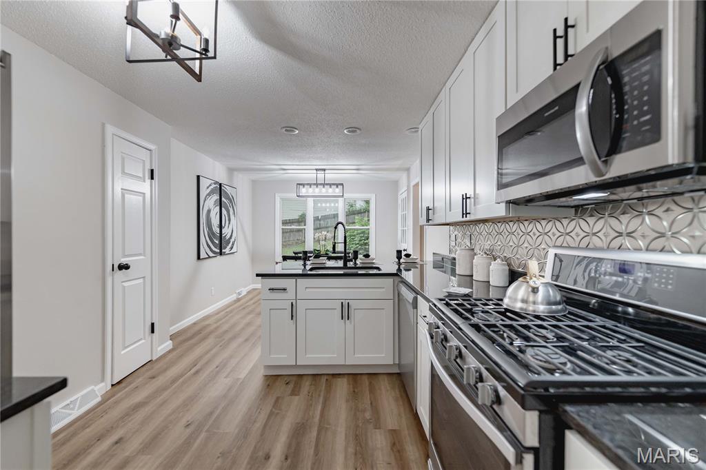Westwood Ac #5 - Residential
