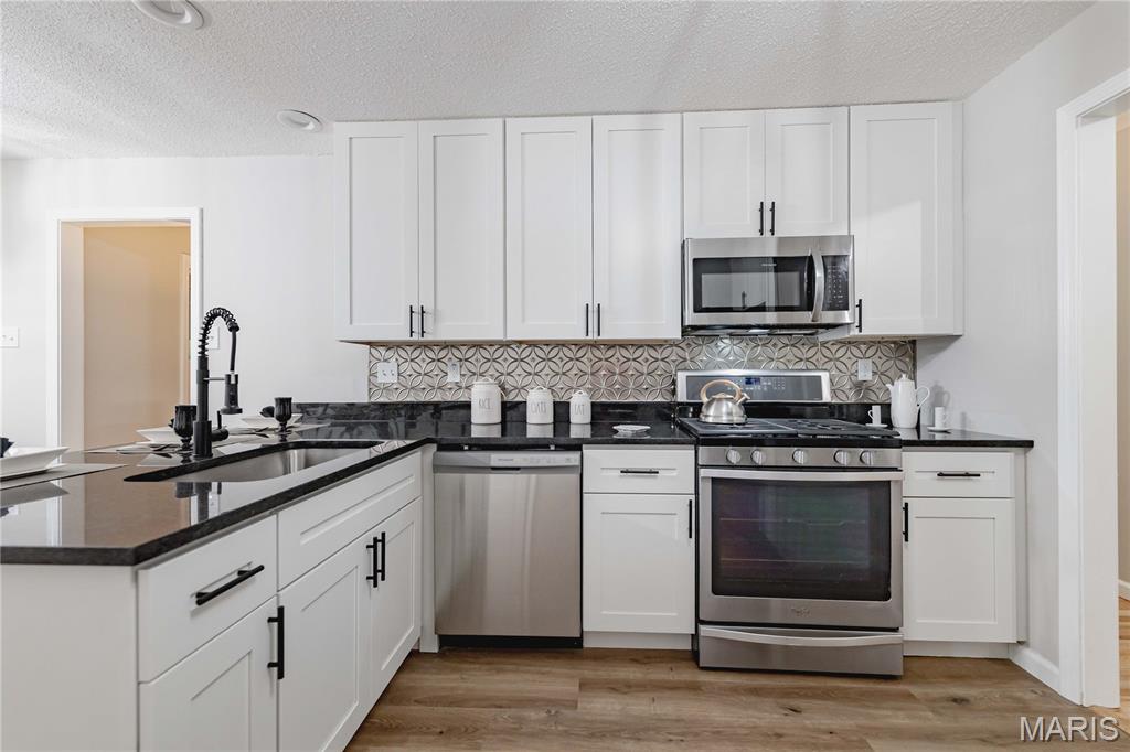 Westwood Ac #5 - Residential