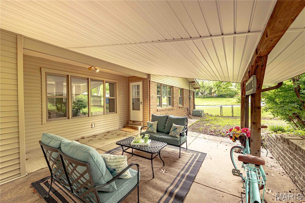Westwood Ac #5 - Residential