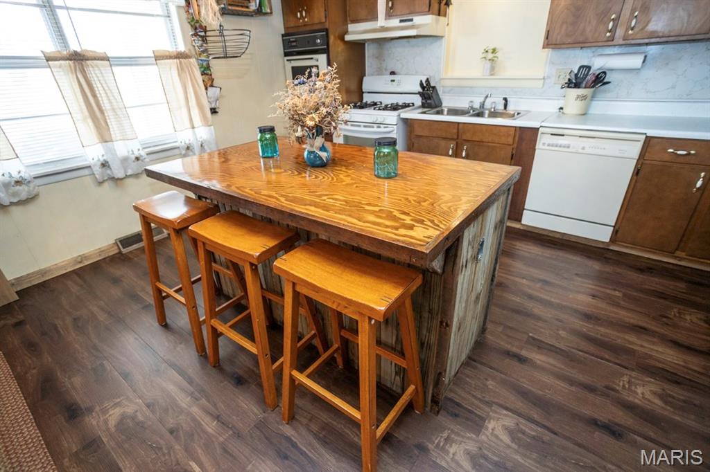 Heltons 2nd - Residential