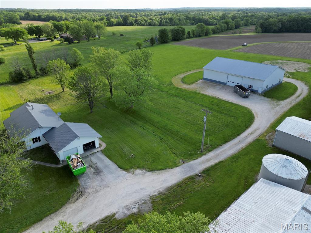 2744 North US highway 61