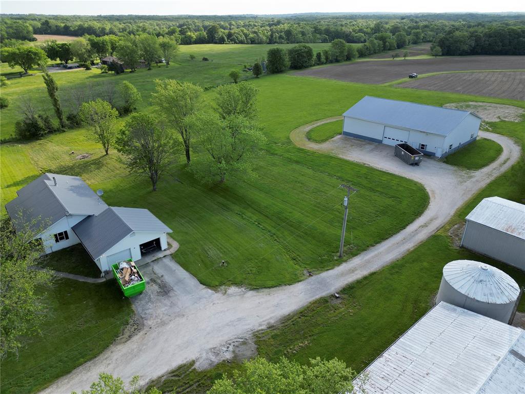 2744 North US highway 61