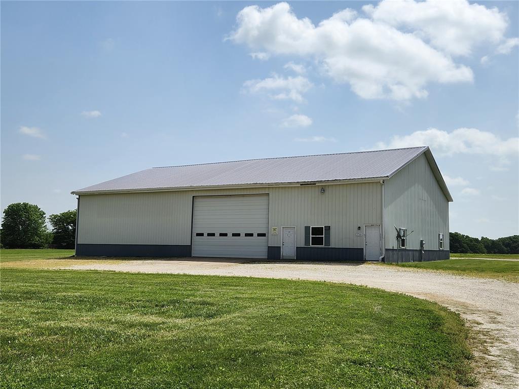 2744 North US highway 61