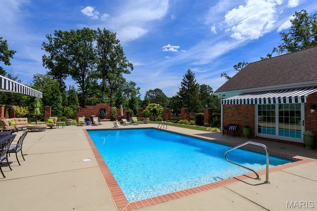 Country Life Acres - Residential