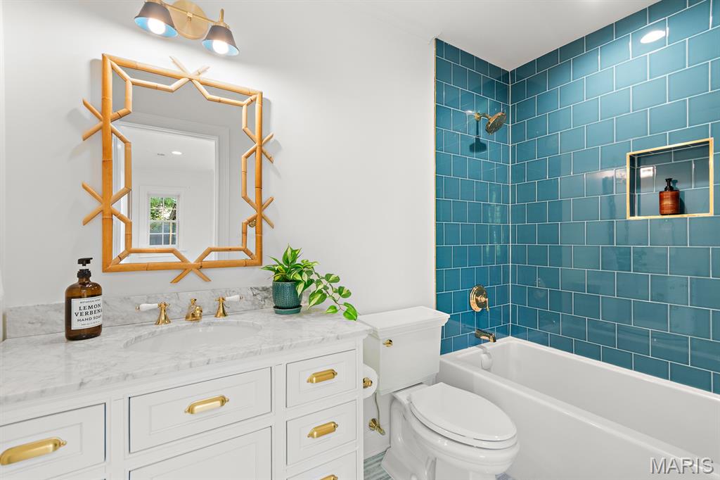 Lake Forest - Residential