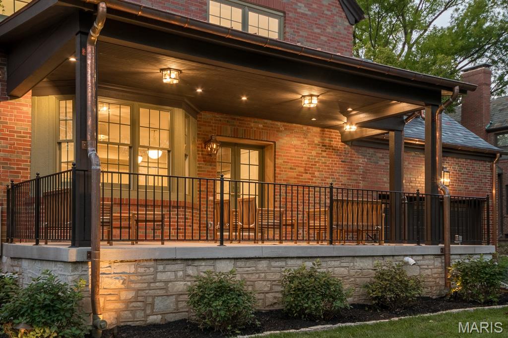 Lake Forest - Residential