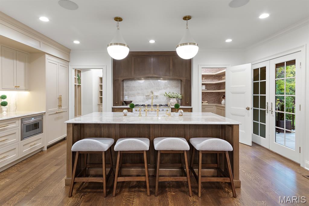 61 Lake Forest Drive