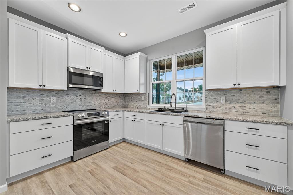 Hunter Oaks - Residential