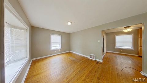 Tiny photo for 414 Superior Drive, St Louis, MO 63135 (MLS # 26047185)