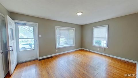 Tiny photo for 414 Superior Drive, St Louis, MO 63135 (MLS # 26047185)