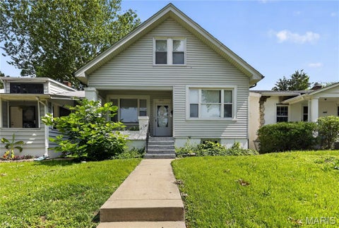Photo of 6847 Corbitt Avenue, University City, MO 63130 (MLS # 26038793)